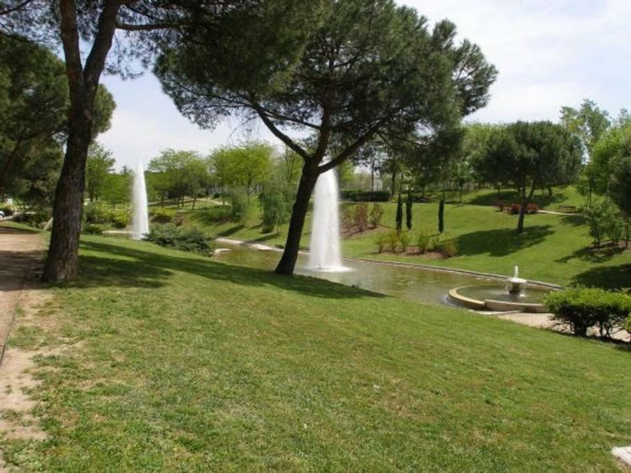 Apartamento Urgel مدريد المظهر الخارجي الصورة